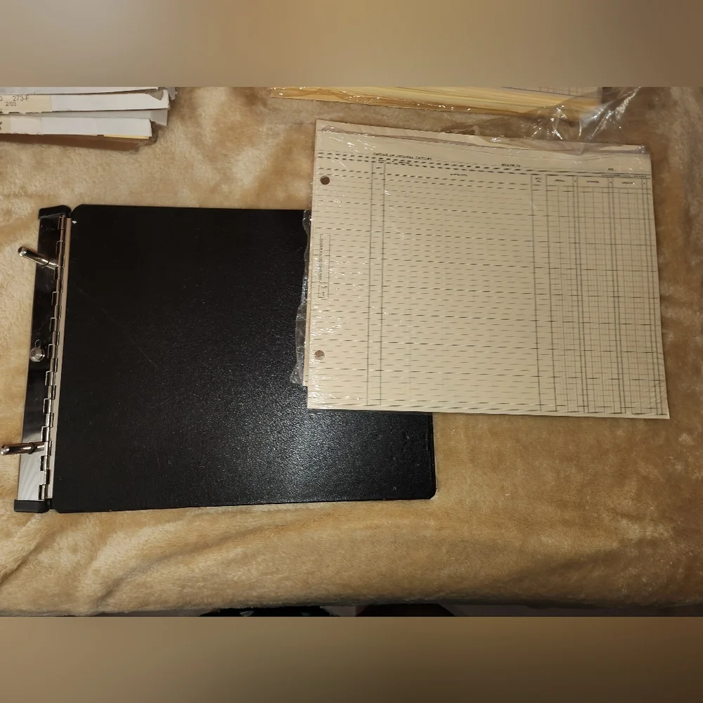 National Brand Black 94-584 Top Lock Binder Ledger & 7 Sets Of Replacement Paper